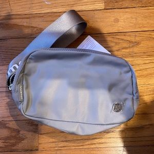 Lululemon belt bag